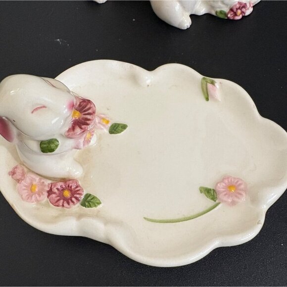 Vintage Easter 3 Piece Avon 1985 Ceramic Bunny & Floral Trinket Tray And Vase Se - Picture 3 of 11